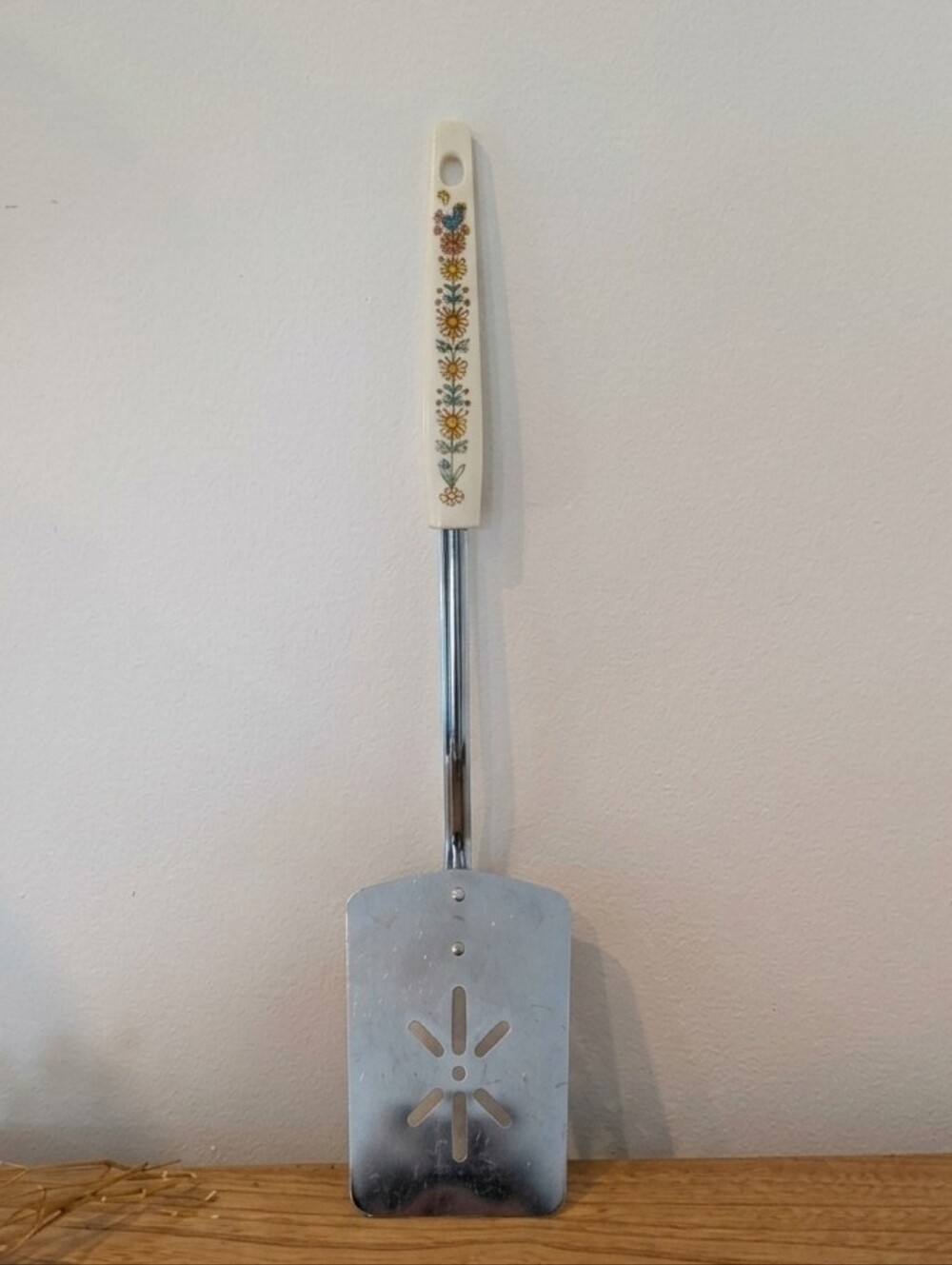 Vintage EKCO Country Garden Slotted Spatula Turner Folk Art Retro 1970s Japan